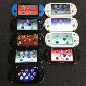 קנייה מהירה - לגיימרים קונסולות למשחקי וידאו PS Vita PCH-2000 סוני פלייסטיישן קונסולה בלבד צבעים שונים בשימוש JAPAN
